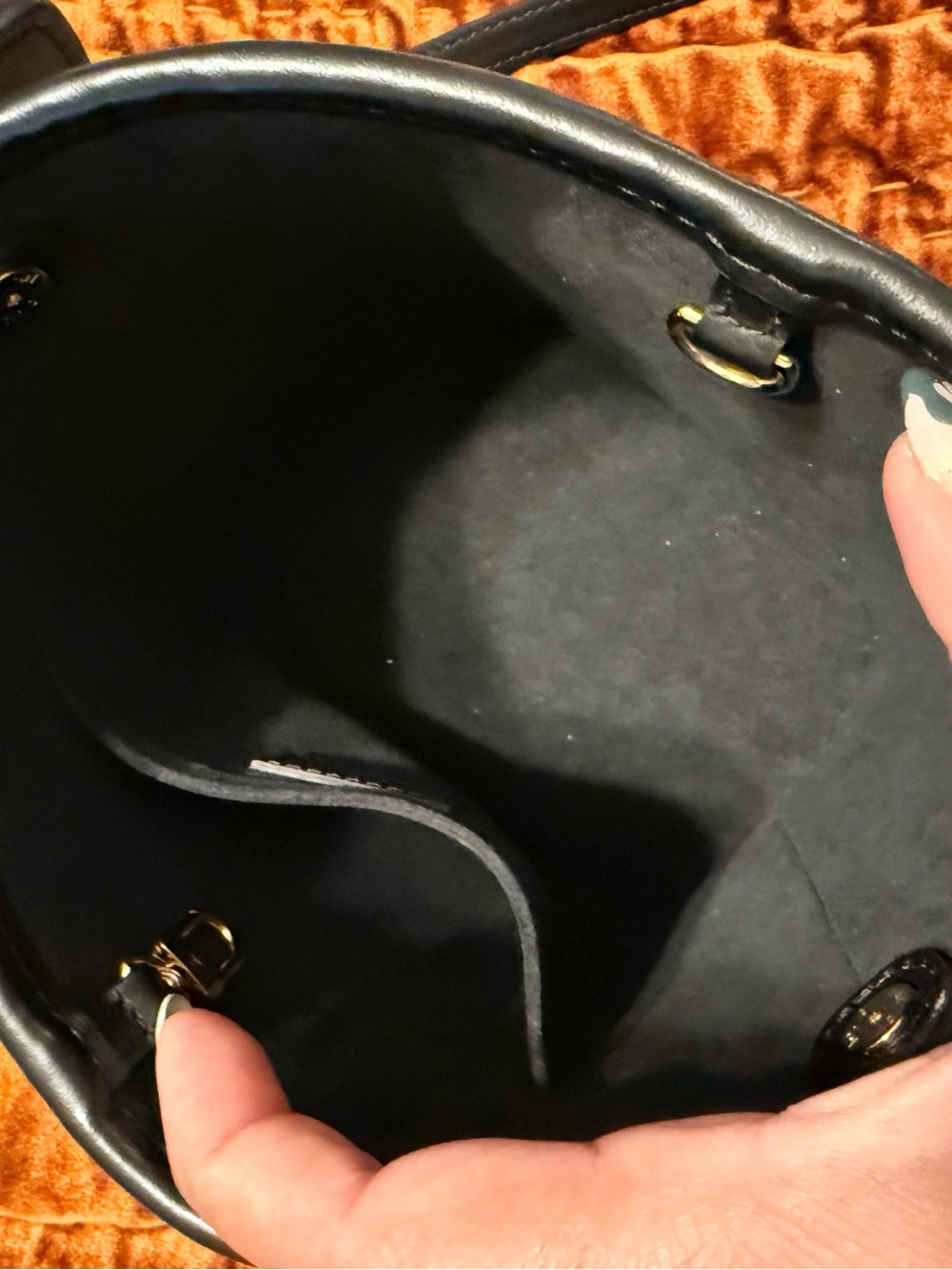 Louis Vuitton Petit Bucket Raffia Bag - Picture 6 of 7